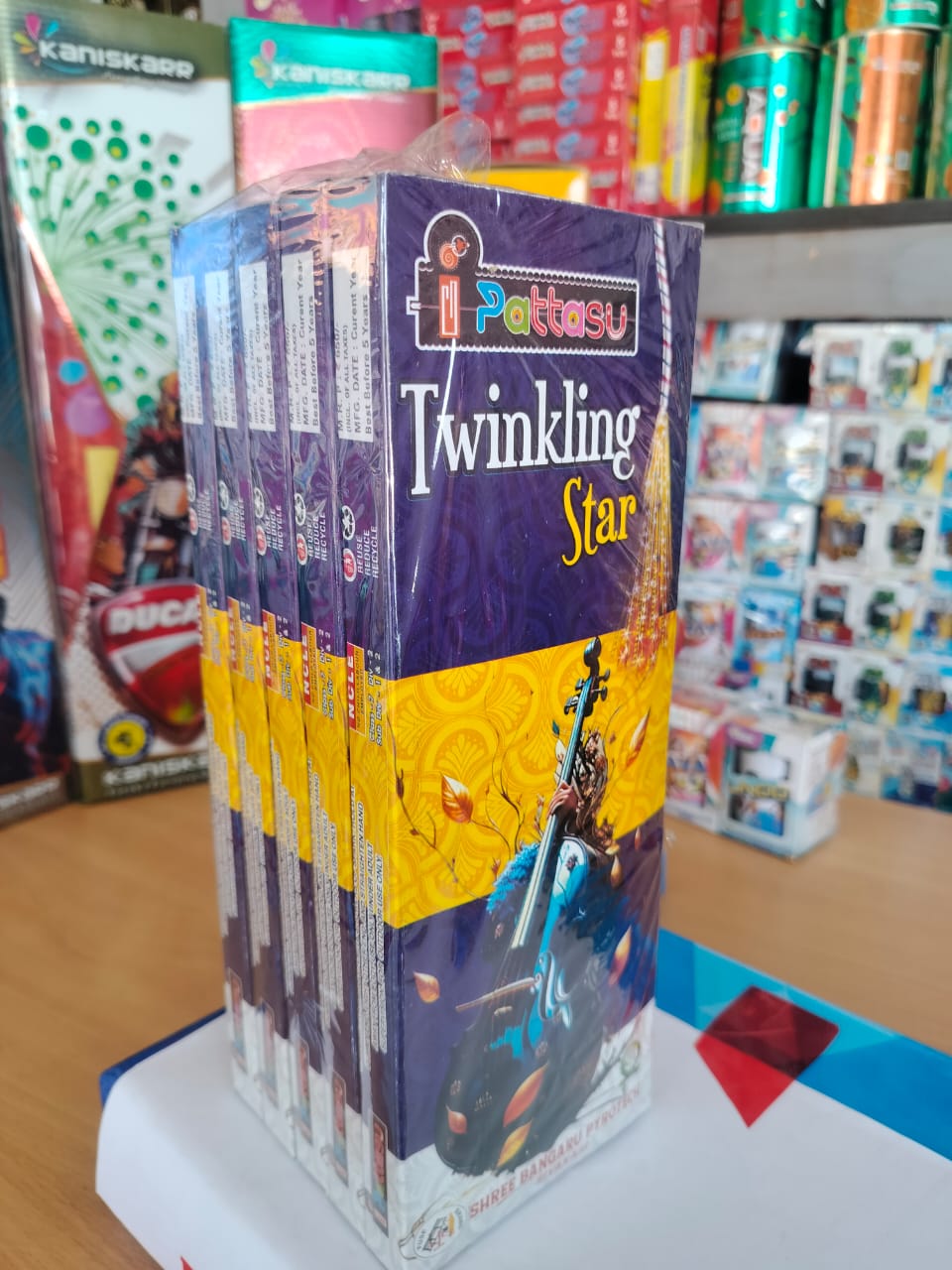 4'' Twinkling Star (10 Pcs)